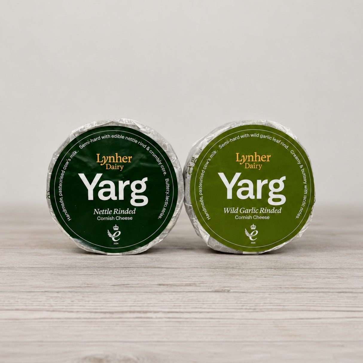 Cornish Yarg & Garlic Yarg 900g Bundle