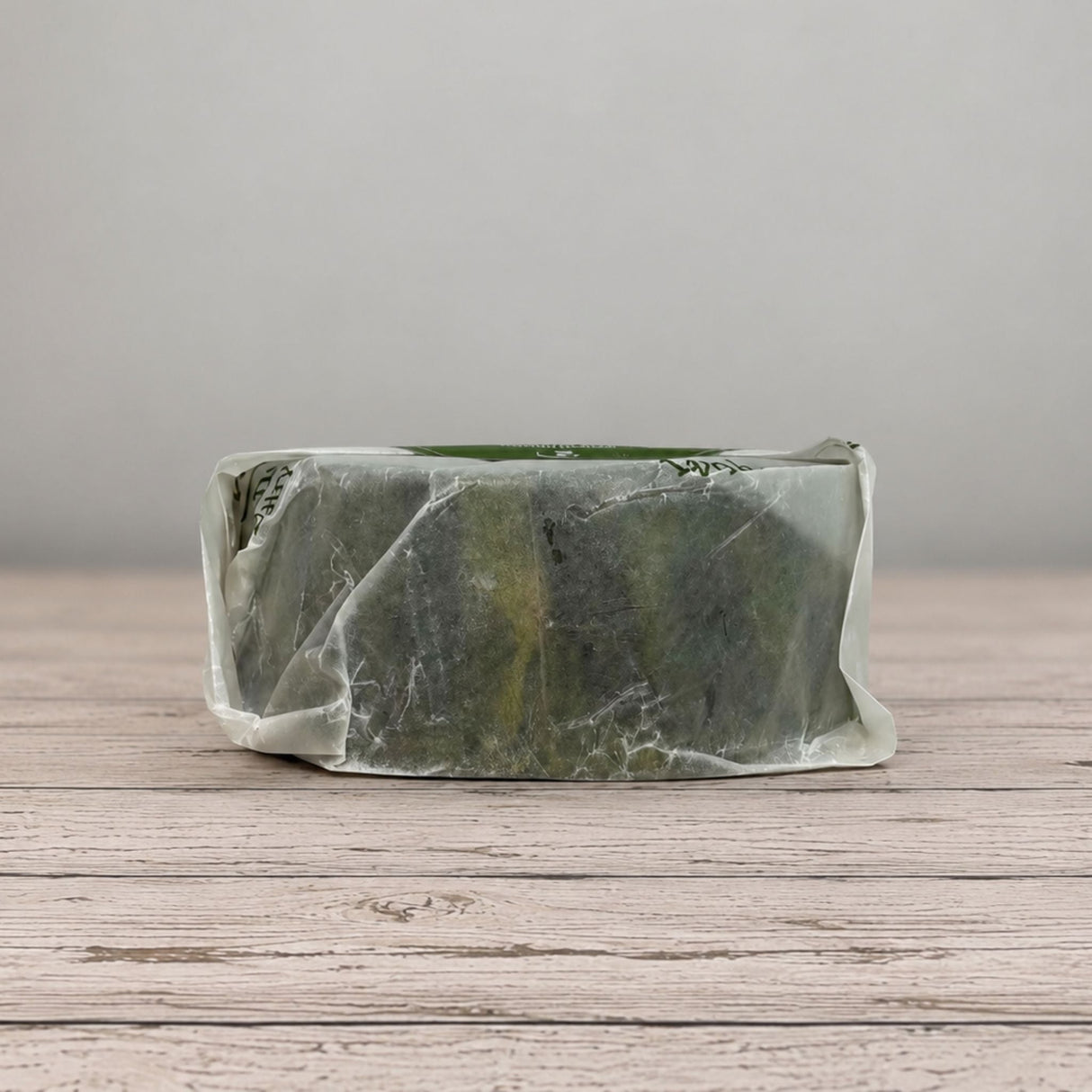 Cornish Garlic Yarg - cornishgarlicyarg-1.600 - Cheese - The Cornish Cheese Co