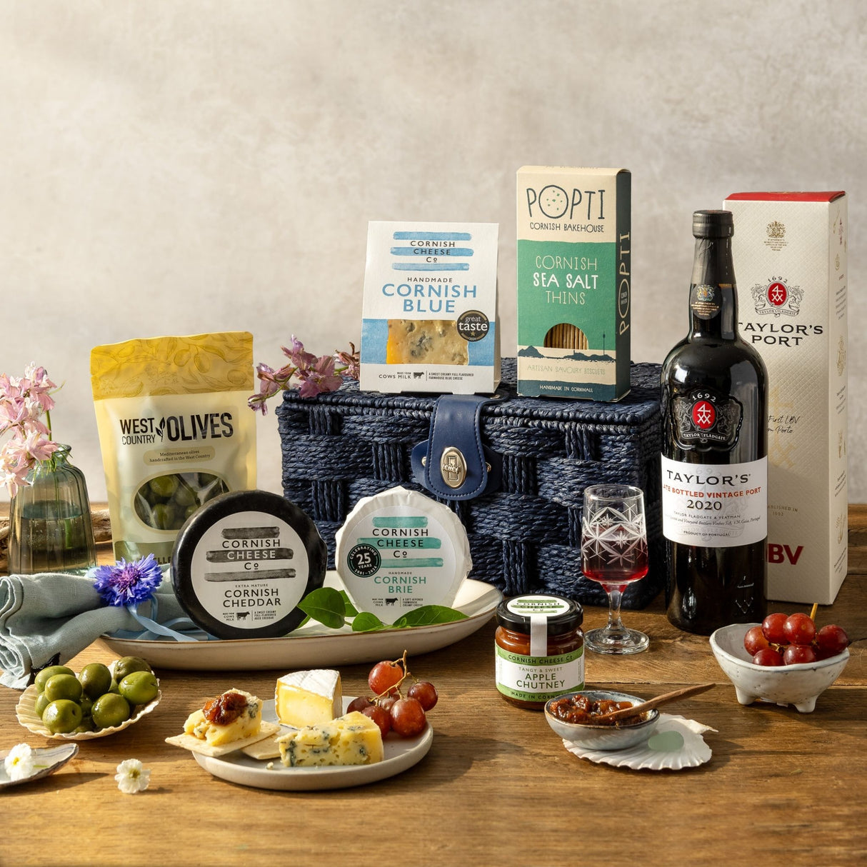 Port & Cornish Cheese Pairing Hamper