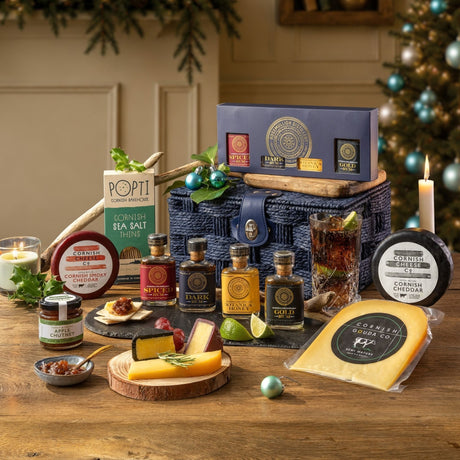 Rosemullion Rum & Cornish Cheese Hamper - gift-rosemullion-rum-and-cornish-cheese-hamper - Hamper - The Cornish Cheese Co